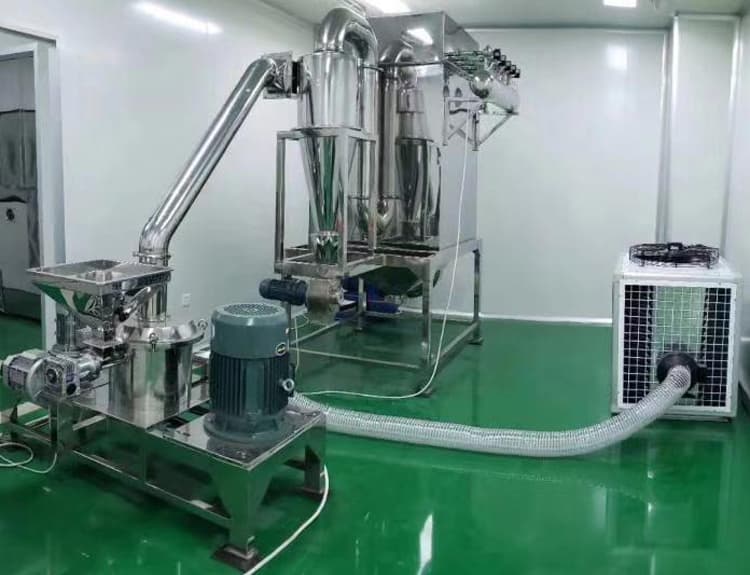 中藥材低溫粉碎機